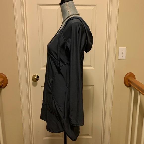 Athleta women’s charcoal gray tunic size small - Picture 3 of 7